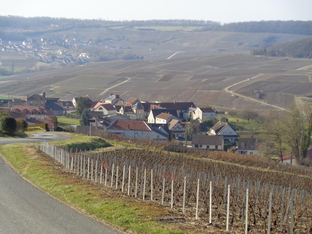 Le Saint Vincent Lejlighed Épernay Eksteriør billede